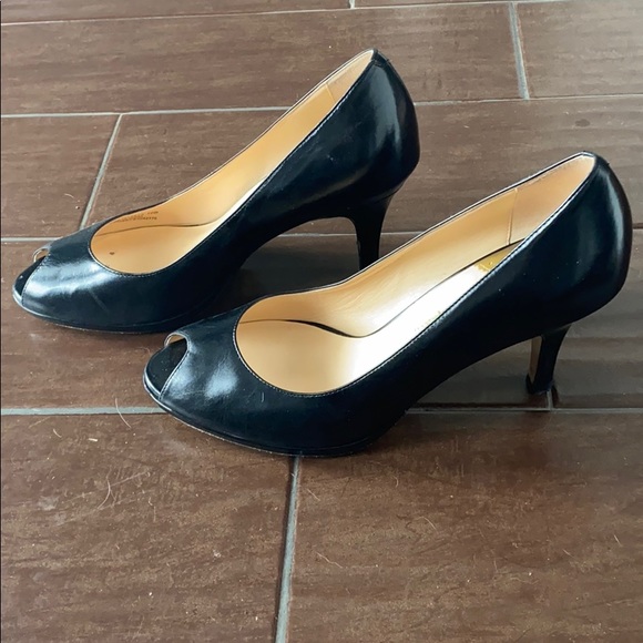 COPY - Peep toe heels - Picture 2 of 5